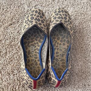 Rothy's Tan and Black Leopard Print Flats